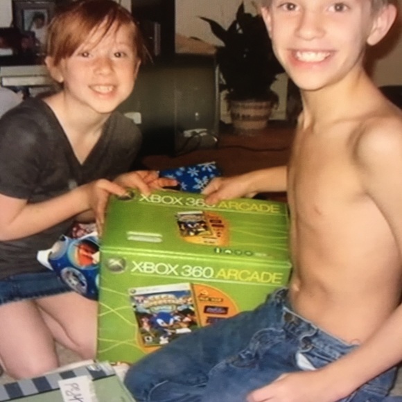 Meet your Posher, Natalie G - Picture 3 of 8